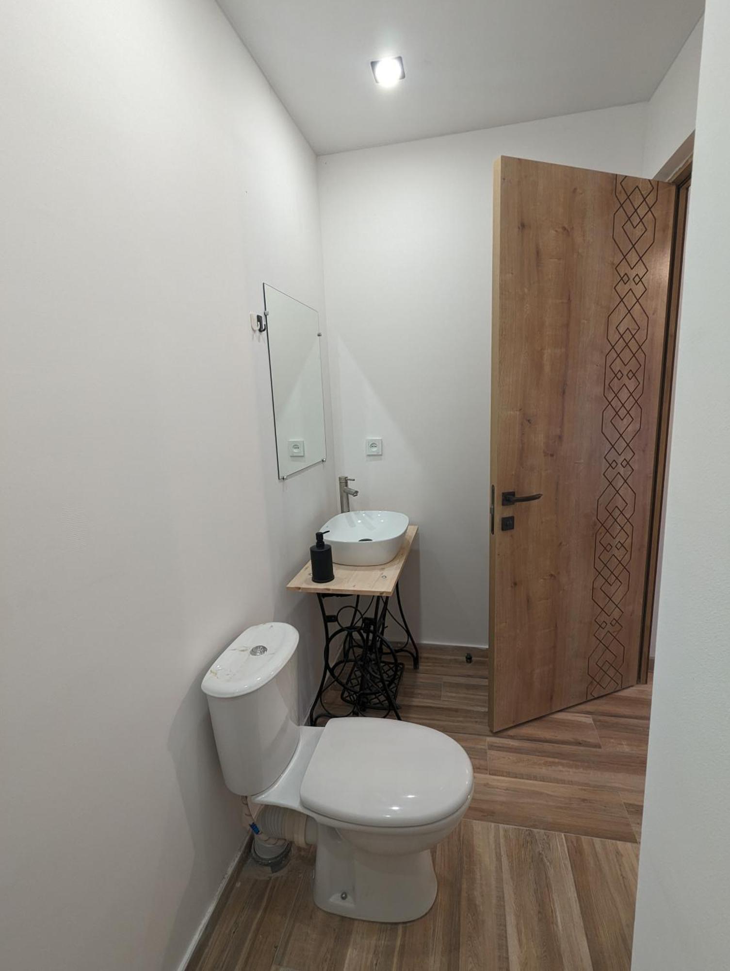 Hotel Arevi Gosh 外观 照片